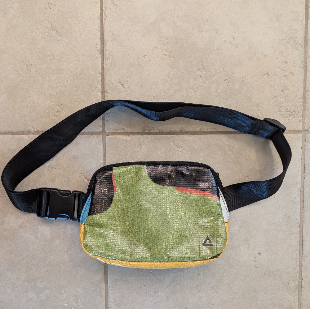 Rareform Zion Sling Bag